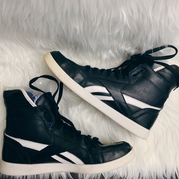 Men’s Reebok high tops - Picture 2 of 11